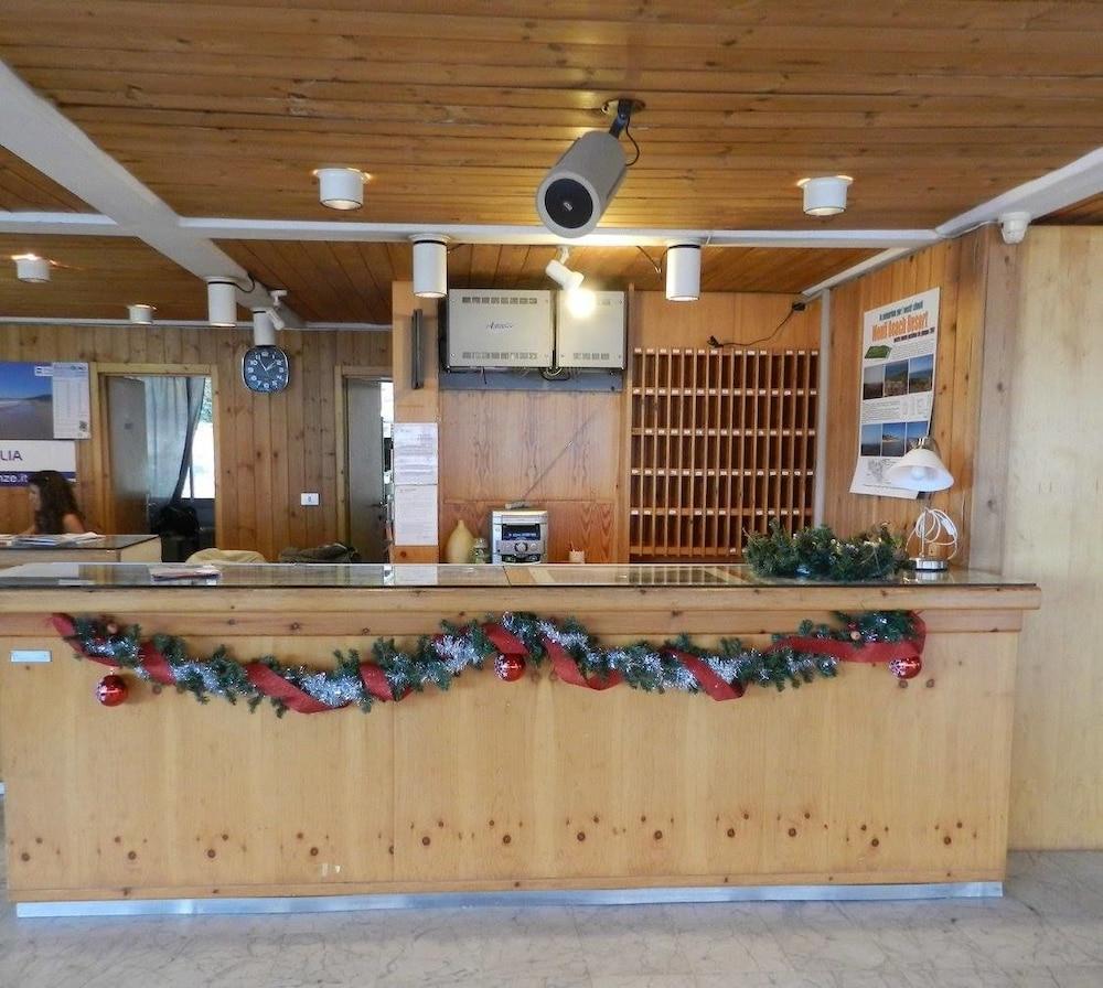 Residence Sole Alto Мариллева Екстер'єр фото